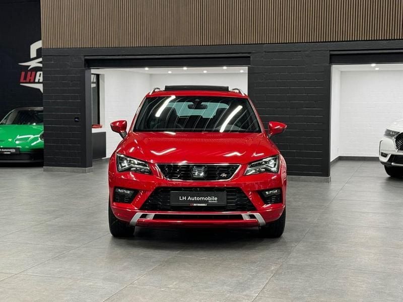 Rot Gebraucht 2018 Seat Ateca 4Drive SUV | 22.990 € (Fairer Preis) - Bild 1/4