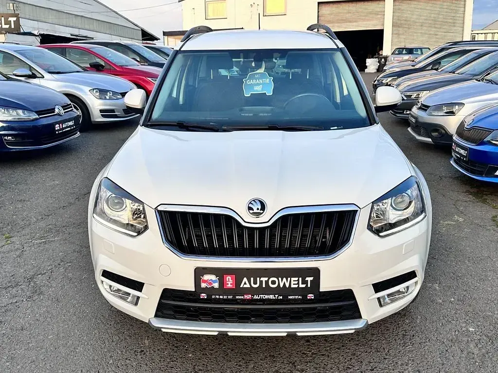 Gebraucht Skoda Yeti Drive 110 PS (80 kW) 2017 Weiß SUV