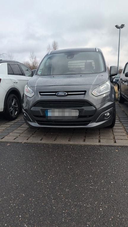 Gebraucht Ford Grand Tourneo Connect Titanium 120 PS (88 kW) 2018 Grau Van / Kleinbus