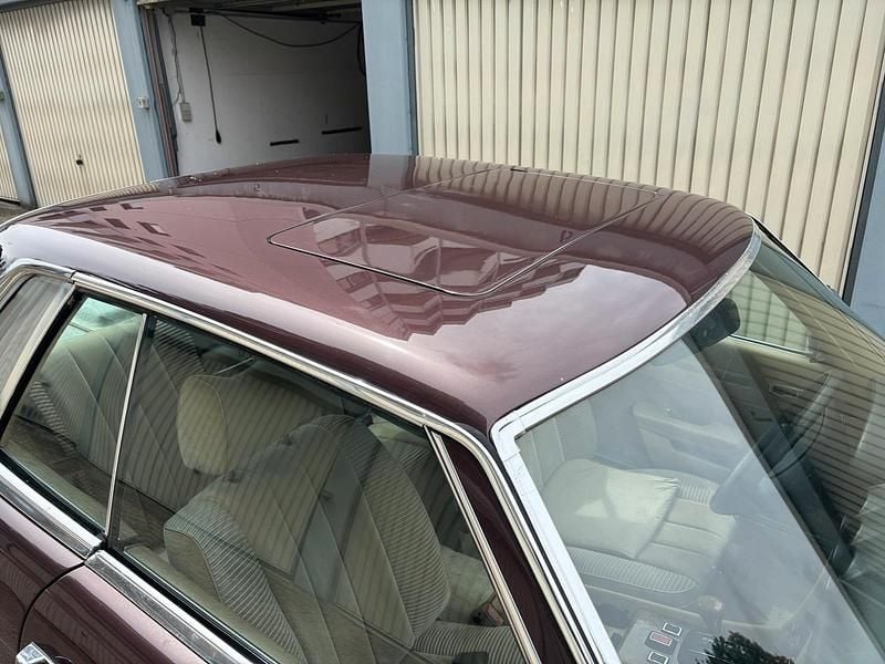 Usata Mercedes SLC280 189 CV (139 kW) 1981 Marrone Coupé