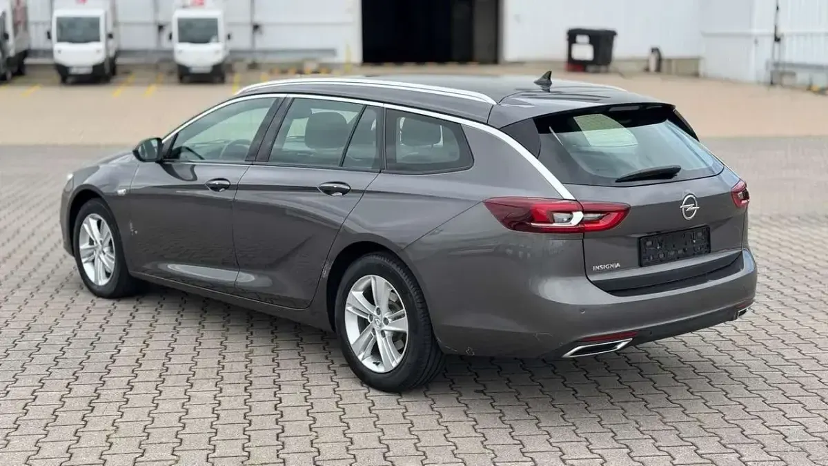 Gebraucht Opel Insignia Business 174 PS (127 kW) 2022 Kombi