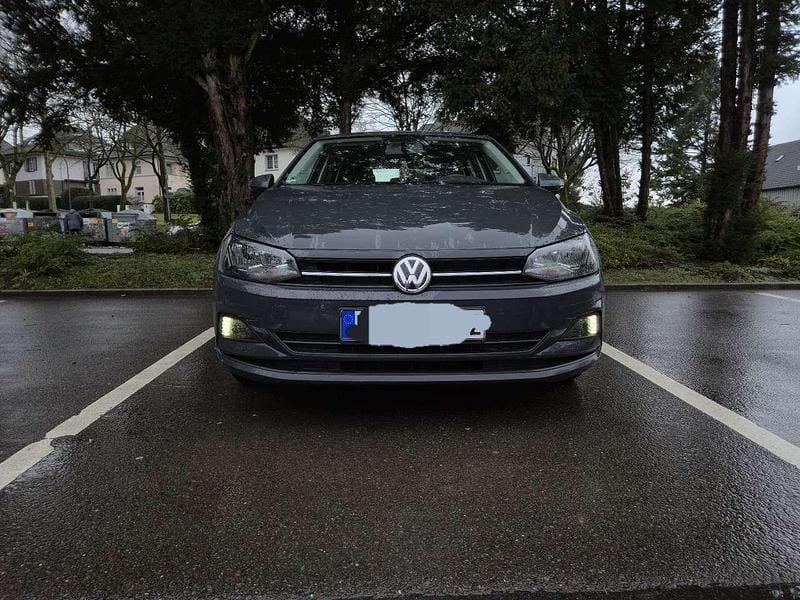 Gebraucht 2018 VW Polo Comfortline Limousine | 9.450 € (Superpreis) - Bild 1/4