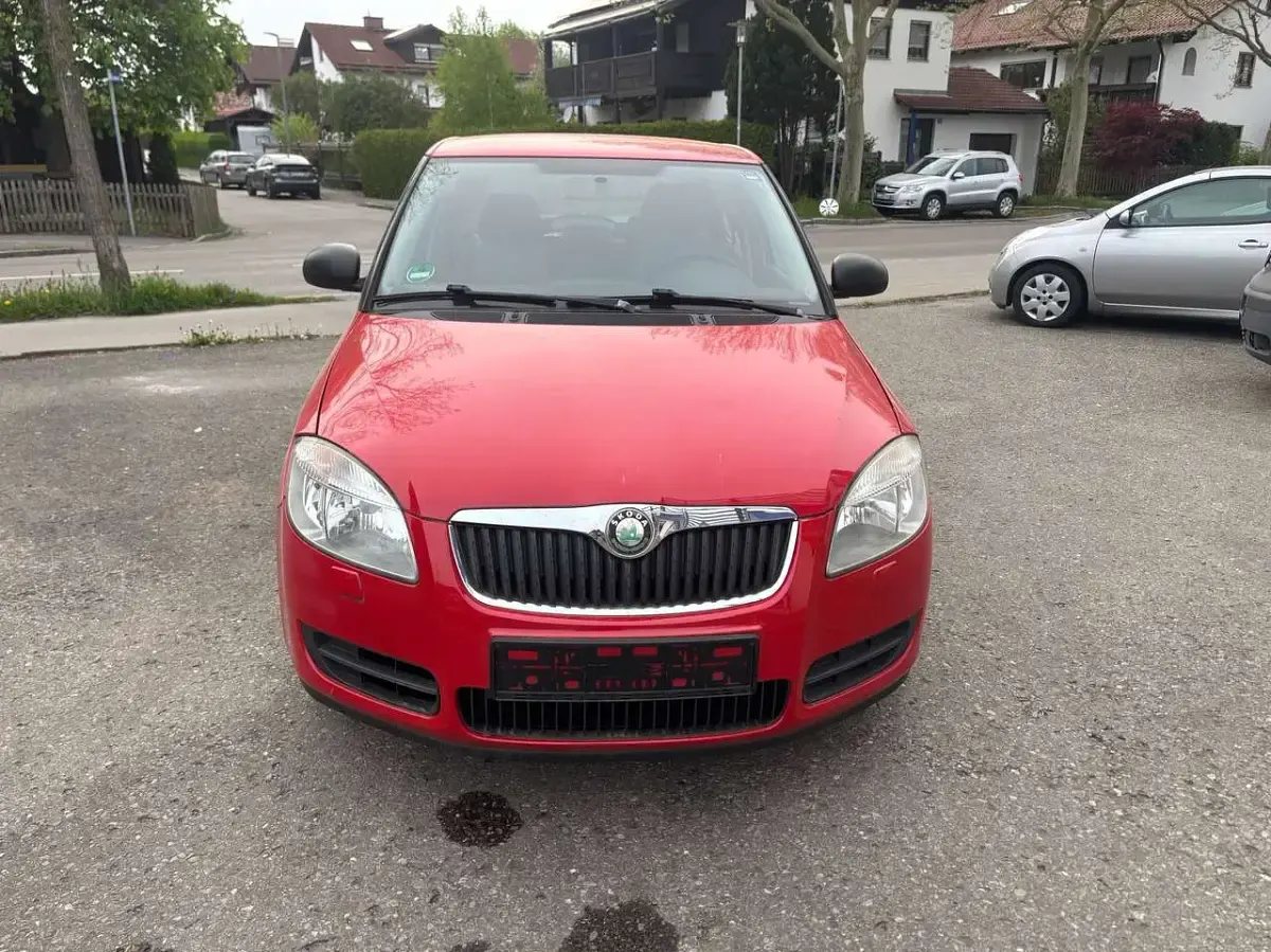 Gebraucht Skoda Fabia Classic 69 PS (50 kW) 2011 Corridarot Kleinwagen