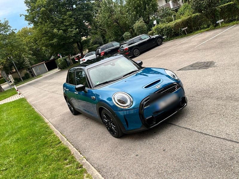 Blau Gebraucht 2023 Mini Cooper S Sport Kleinwagen | 26.475 € (Guter Preis) - Bild 1/4