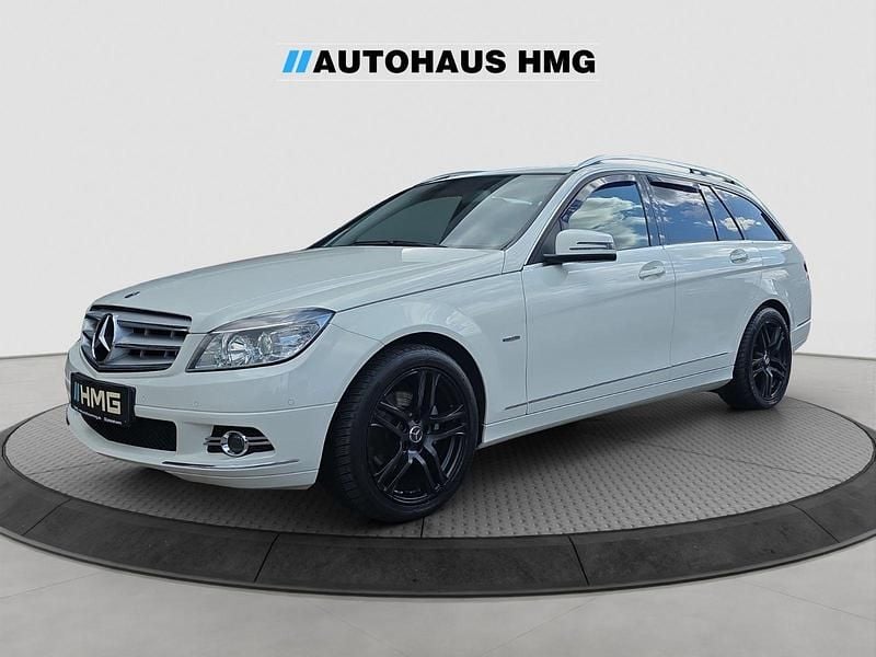 Gebraucht Mercedes C180 156 PS (114 kW) 2010 Weiß Kombi