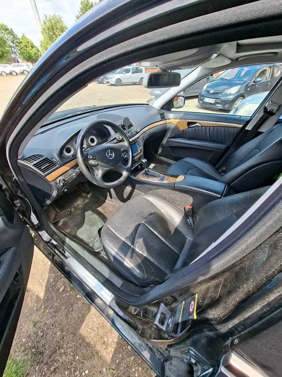 Gebraucht Mercedes E320 224 PS (164 kW) 2009 Schwarz Kombi