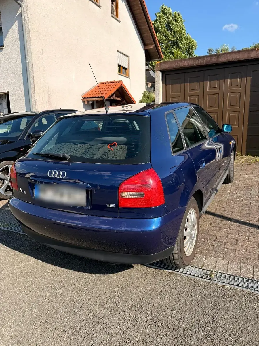 Gebraucht Audi A3 125 PS (91 kW) 1999 Blau Kleinwagen
