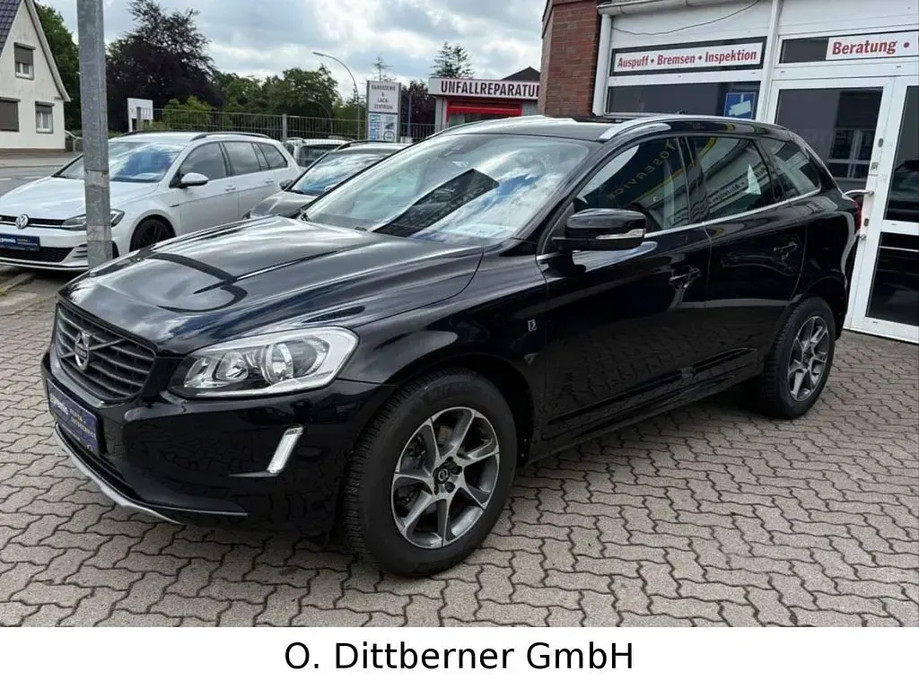 Gebraucht Volvo XC60 Ocean Race 150 PS (110 kW) 2016 Schwarz SUV