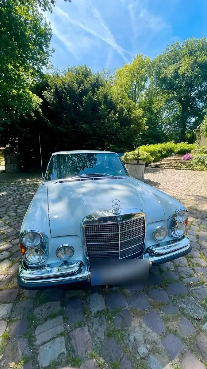 Gebraucht Mercedes 300 200 PS (147 kW) 1972 Weiß Limousine
