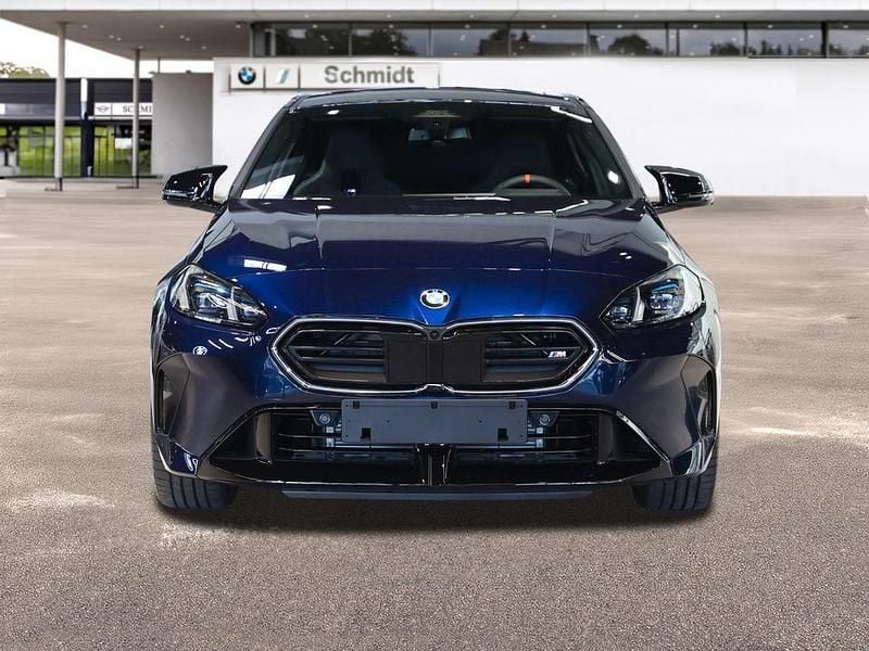 Ny BMW M135 Shadowline 300 HK (220 kW) 2026 Blå Hatchback