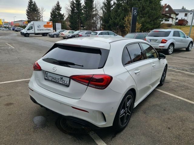 Gebraucht Mercedes A180 AMG 136 PS (100 kW) 2020 Weiß Limousine