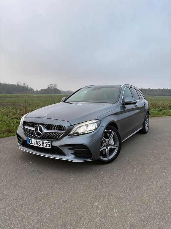Gebraucht Mercedes C400 AMG line 333 PS (244 kW) 2018 Grau Kombi