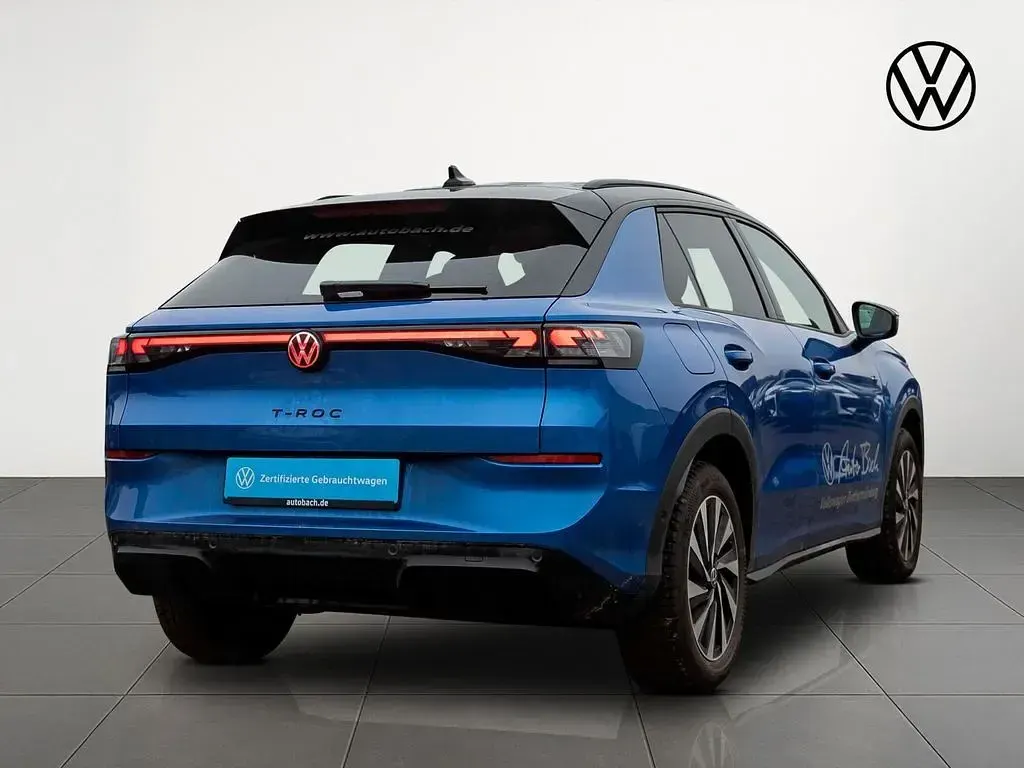 Gebraucht VW T-Roc R-line 150 PS (110 kW) 2025 Celestial blue metallic/schwar SUV