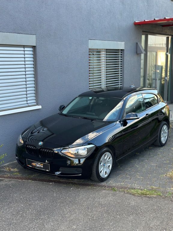 Schwarz Gebraucht 2014 BMW 116 Advantage Kleinwagen | 6.990 € (Fairer Preis) - Bild 1/4