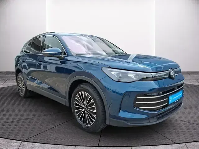 Gebraucht VW Tiguan Elegance 150 PS (110 kW) 2025 Nightshade blue metallic SUV