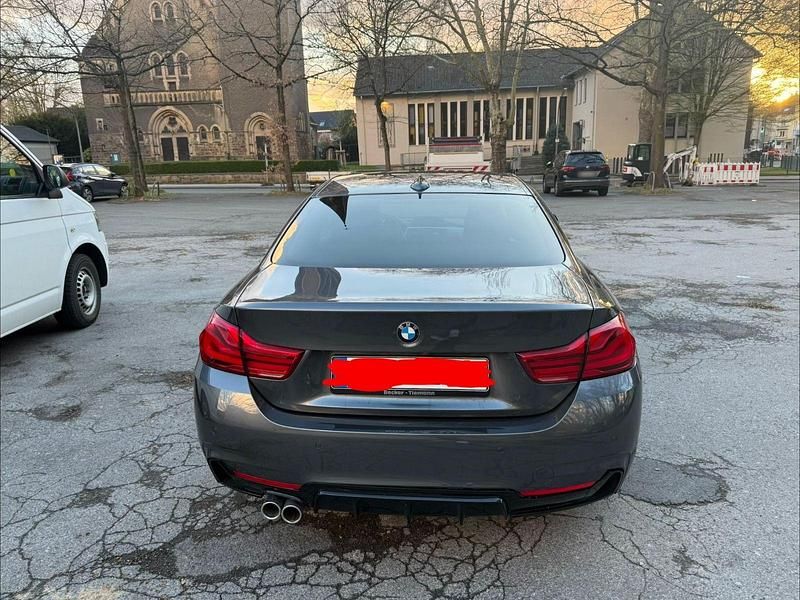 Gebraucht BMW 430 M Sport 252 PS (185 kW) 2019 Grau Coupé