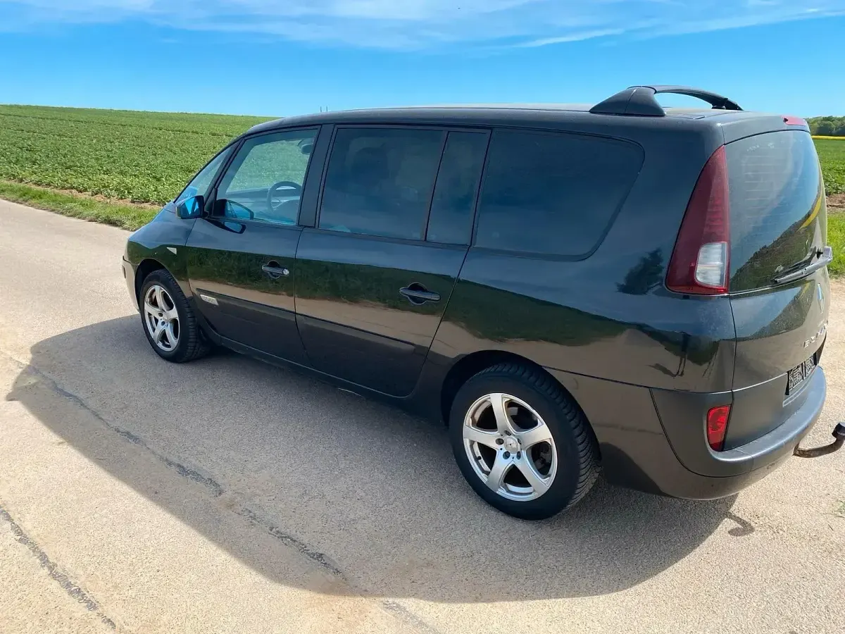 Second-hand Renault Espace 181 CP (133 kW) 2007 Negru Monovolum