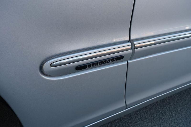 Gebraucht Mercedes C240 Elegance 170 PS (125 kW) 2000 Silber Limousine