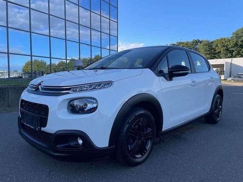 Weiß Gebraucht 2017 Citroën C3 Kleinwagen | 5.900 € (Fairer Preis) - Bild 1/4