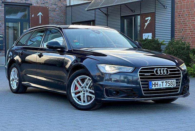 Usado Audi A6 218 HP (160 kW) 2015 Azul Carrinha