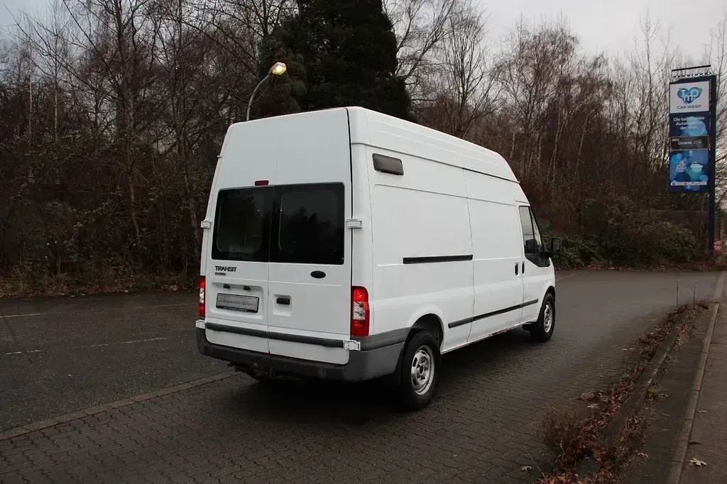 Gebraucht Ford Transit 116 PS (85 kW) 2010 Weiß Pickup