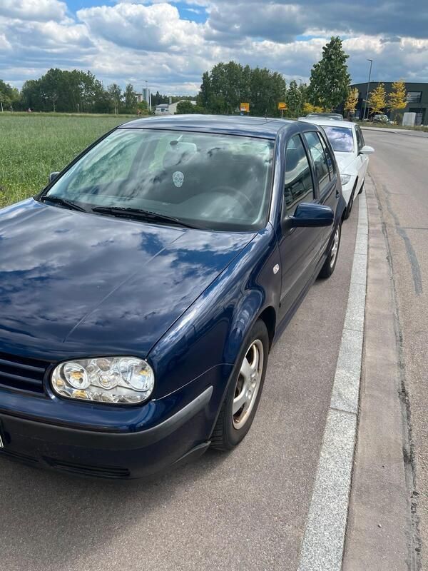 Blau Gebraucht 2001 VW Golf IV Kleinwagen | 800 € (Superpreis) - Bild 1/4