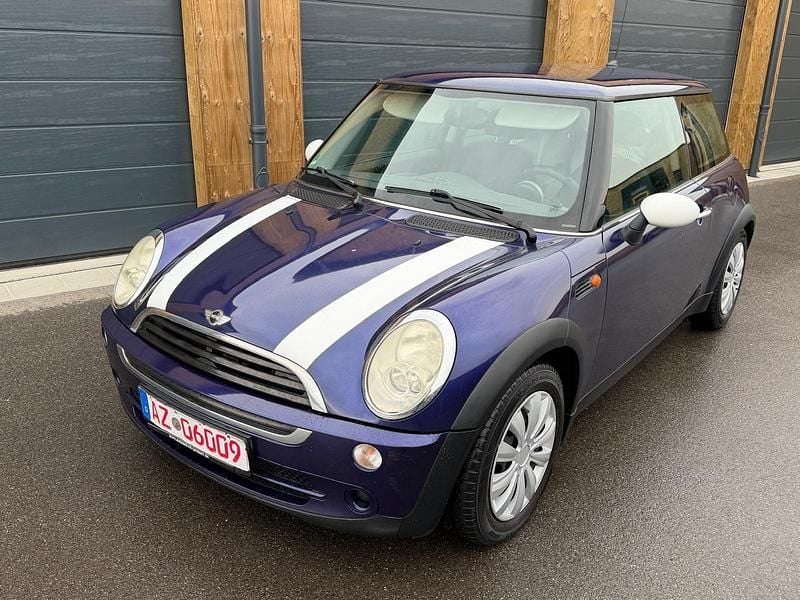 Gebraucht Mini Cooper 90 PS (66 kW) 2005 Blau Kleinwagen