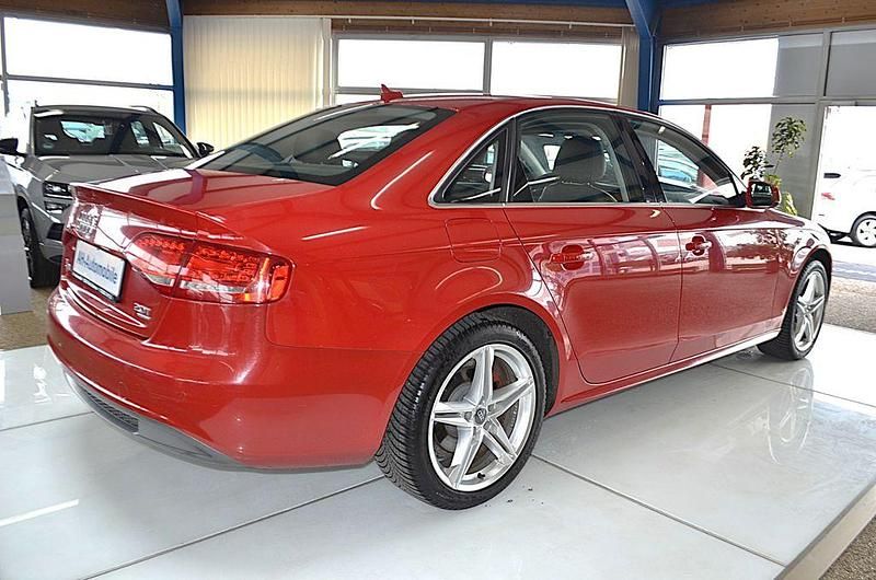Gebraucht Audi A4 S-Line 211 PS (155 kW) 2014 Rot Limousine