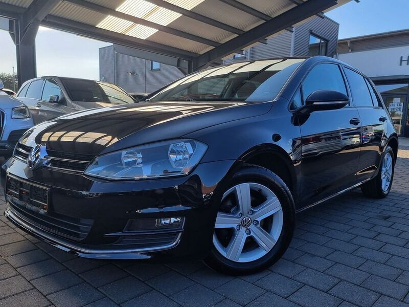 Schwarz Gebraucht 2013 VW Golf VII Limousine | 8.700 € (Etwas zu teuer) - Bild 1/4