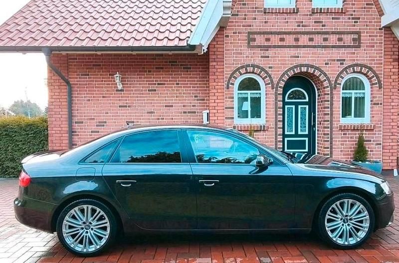 Gebraucht Audi A4 170 PS (125 kW) 2014 Schwarz Limousine