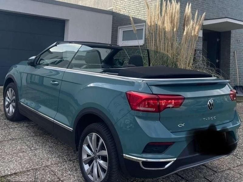 Grün Gebraucht 2021 VW T-Roc Cabriolet Cabrio | 19.500 € (Guter Preis) - Bild 1/2