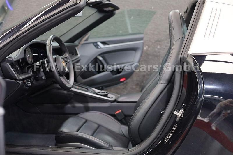 Gebraucht Porsche 911 Targa 4S 450 PS (330 kW) 2020 Tiefschwarz Cabrio