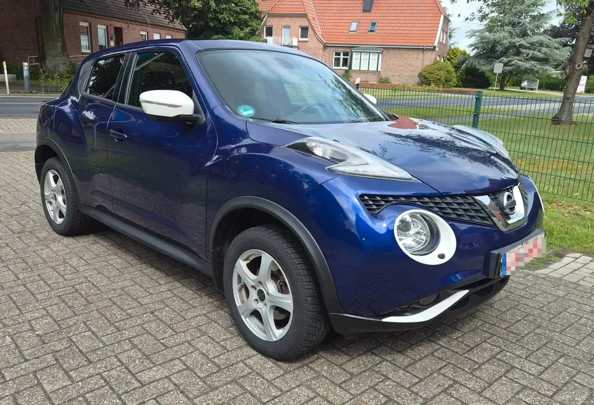 Gebraucht Nissan Juke Acenta 116 PS (85 kW) 2015 Blau SUV