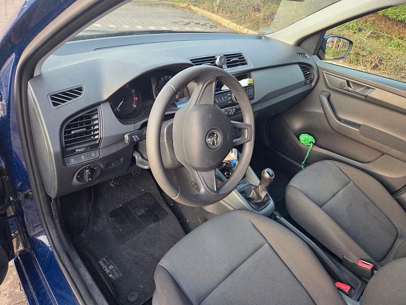 Gebraucht Skoda Fabia Monte Carlo 75 PS (55 kW) 2016 Blau Kombi