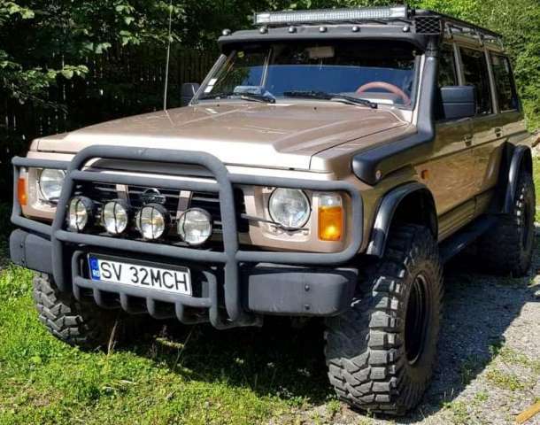 Verkauft Nissan Patrol Y60, gebraucht 1997, 221.000 km in