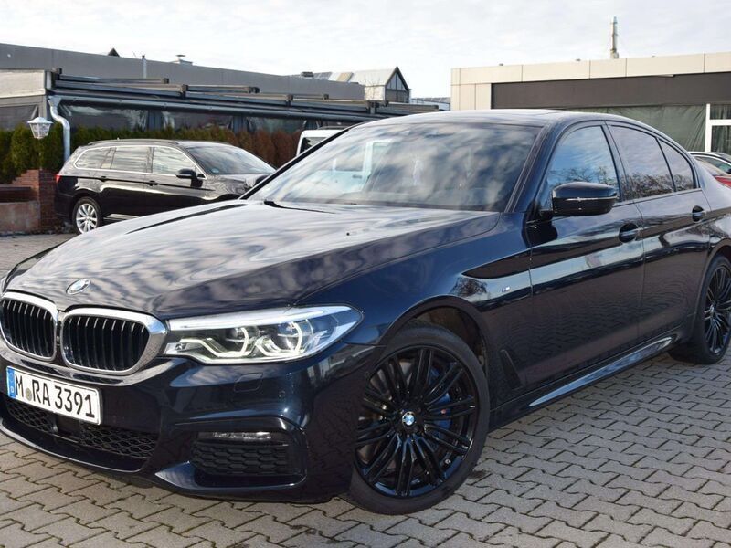 Carbonschwarz metallic Gebraucht 2019 BMW 540 M Sport Limousine | 38.400 € - Bild 1/4