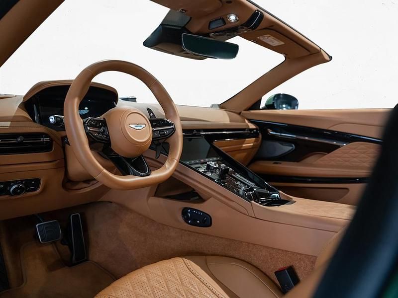Gebraucht Aston Martin DB12 680 PS (500 kW) 2024 Grün Cabrio