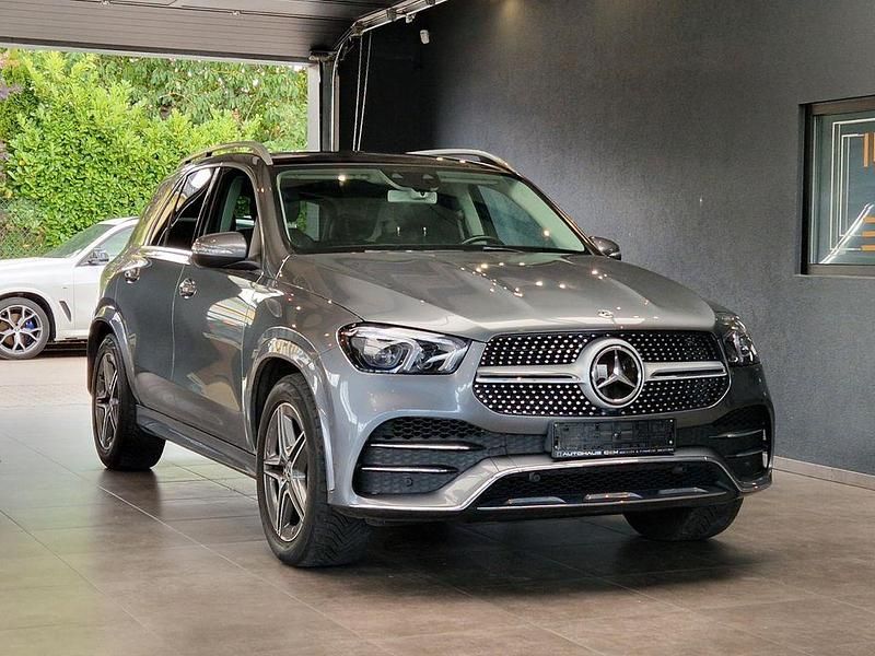 Grau Gebraucht 2020 Mercedes GLE400 AMG line SUV | 58.999 € (Guter Preis) - Bild 1/2