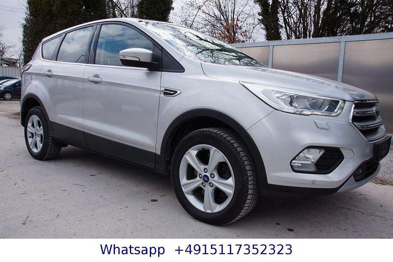 Gebraucht Ford Kuga Titanium 150 PS (110 kW) 2017 Silber SUV