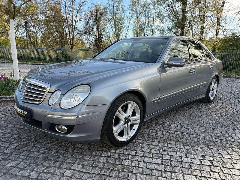 Gebraucht Mercedes E300 211 PS (155 kW) 2008 Silber Limousine
