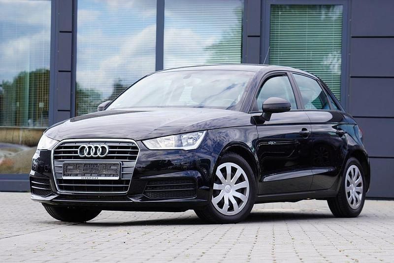 Schwarz Gebraucht 2018 Audi A1 Sportback Kleinwagen | 15.480 € (Fairer Preis) - Bild 1/4