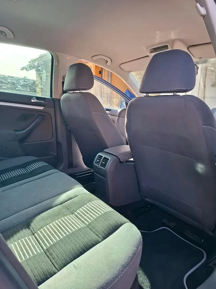 Brugt VW Jetta 105 HK (77 kW) 2008 Sedan