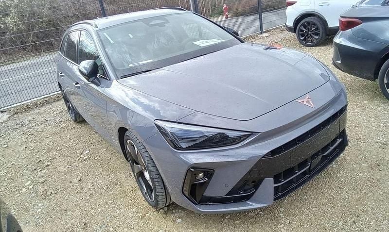 Neu Cupra Leon 150 PS (110 kW) 2026 Graphene grau/grau Kombi