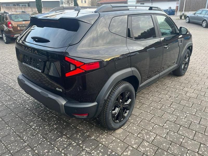 Neu Dacia Duster Extreme 154 PS (113 kW) 2026 Schwarz SUV