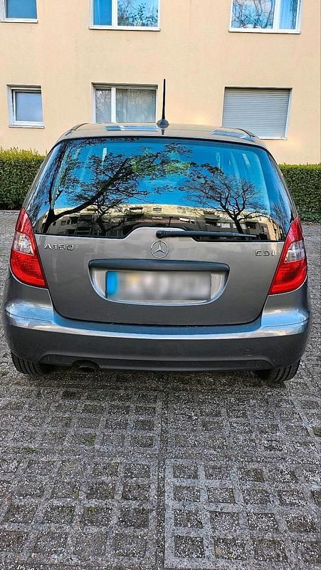 Usata Mercedes A160 2009 Grigio Utilitaria