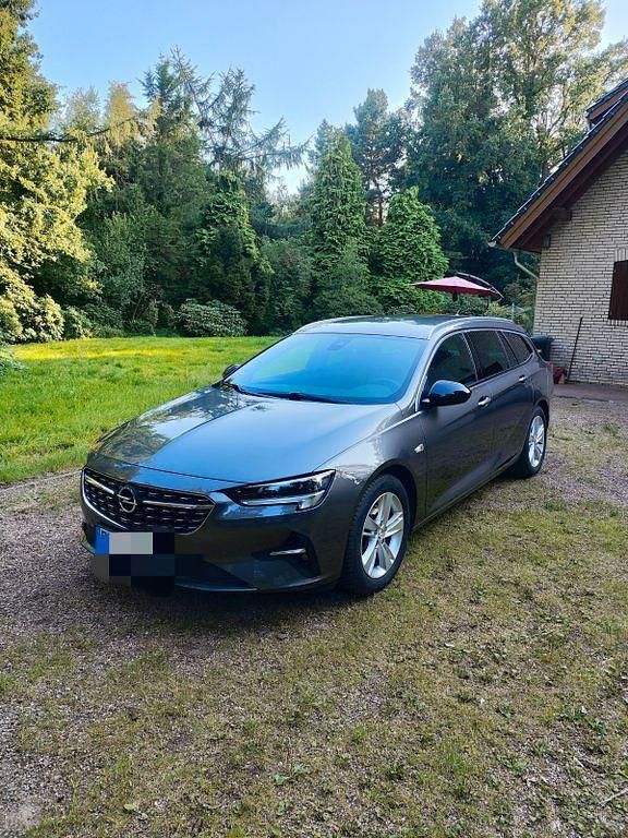 Grau Gebraucht 2022 Opel Insignia Business Kombi | 15.500 € (Guter Preis) - Bild 1/4