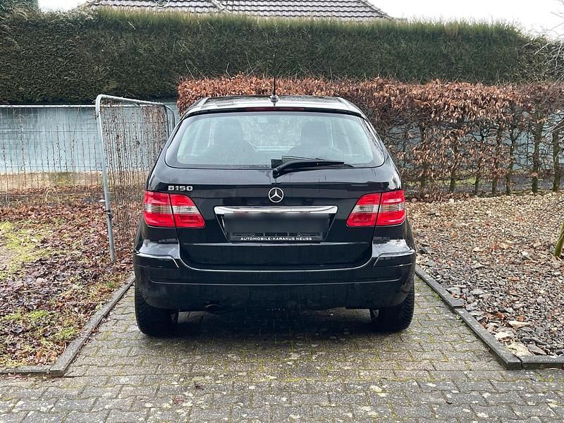 Gebraucht Mercedes B150 95 PS (69 kW) 2006 Schwarz Van / Kleinbus