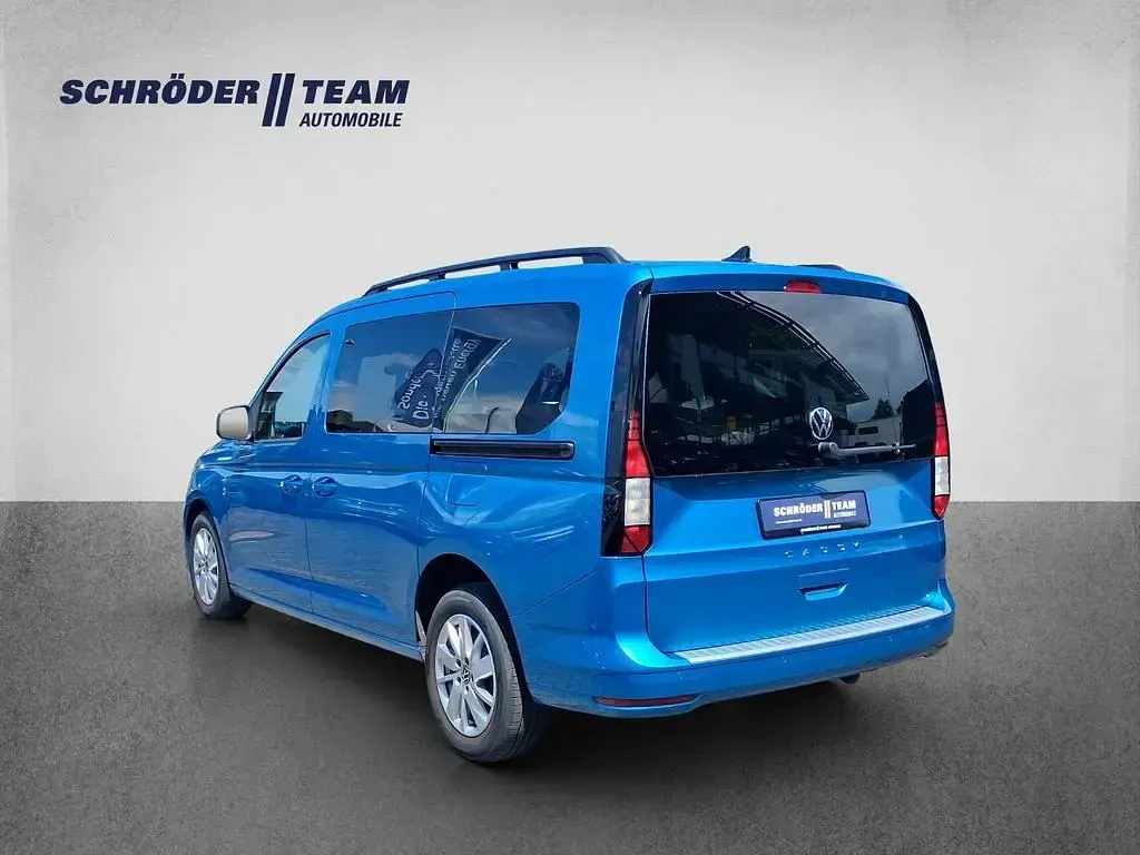 Gebraucht VW Caddy Maxi Life 122 PS (89 kW) 2024 Costa azul metallic Van / Kleinbus