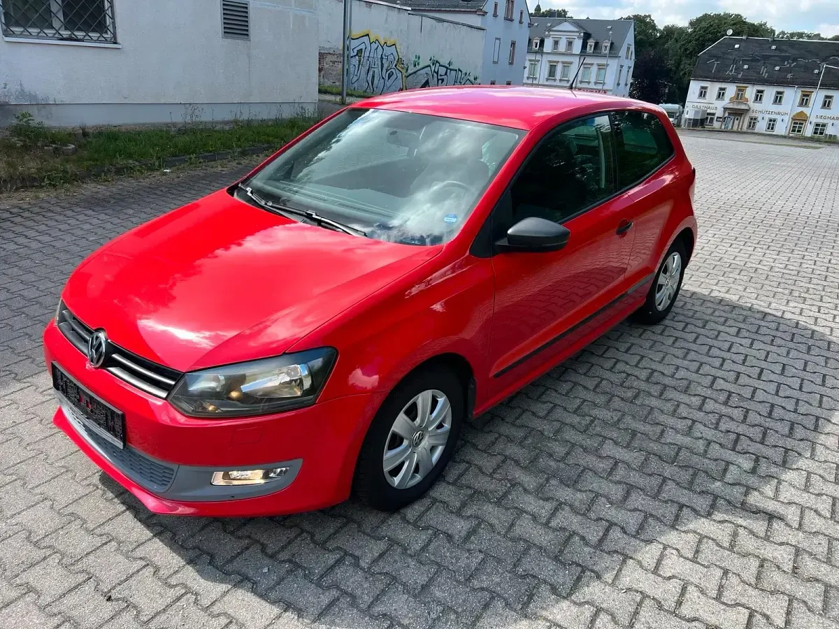 Gebraucht VW Polo 69 PS (50 kW) 2011 Rot Kleinwagen