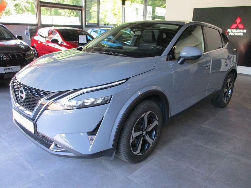 Grau Gebraucht 2024 Nissan Qashqai N-Connecta SUV | 25.990 € (Fairer Preis) - Bild 1/3
